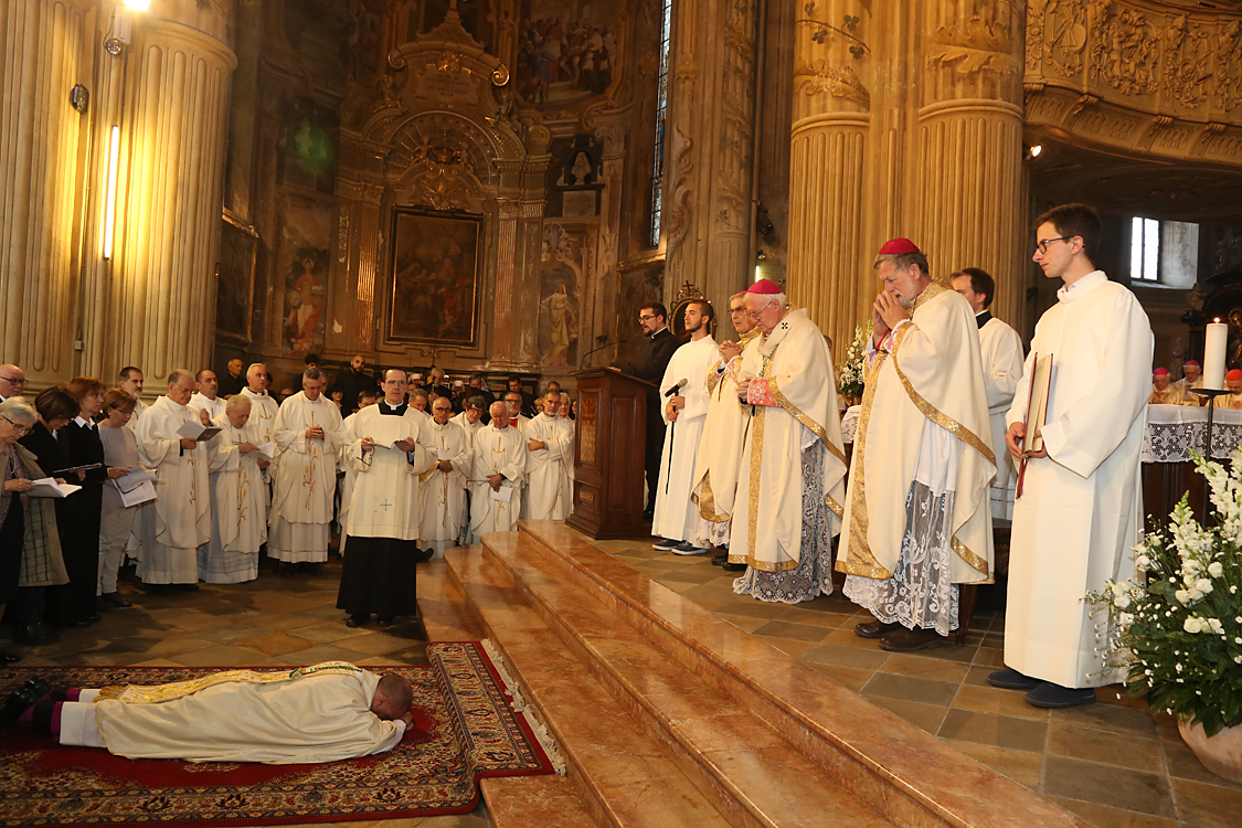 Monsignor Marco Prastaro Vescovo di Asti_192.jpg